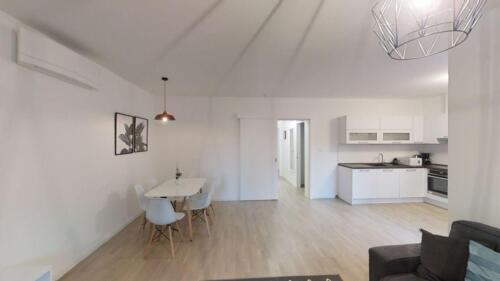 Modern-apartment-Split-Meje-05212019 130534